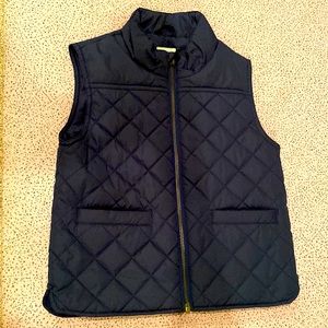 Crewcuts vest in a great condition size 4-5